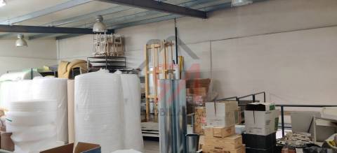 Armazém  Arrendamento em Carvalhosa,Paços de Ferreira