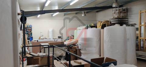 Armazém  Arrendamento em Carvalhosa,Paços de Ferreira