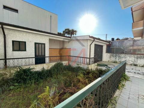 Moradia Geminada T4 Venda em Valongo,Valongo