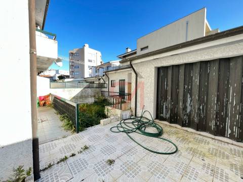 Moradia Geminada T4 Venda em Valongo,Valongo