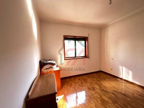 Moradia Geminada T4 Venda em Valongo,Valongo