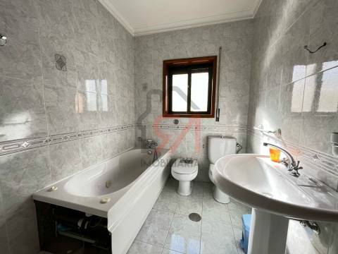 Moradia Geminada T4 Venda em Valongo,Valongo