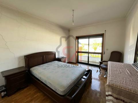 Moradia Geminada T4 Venda em Valongo,Valongo