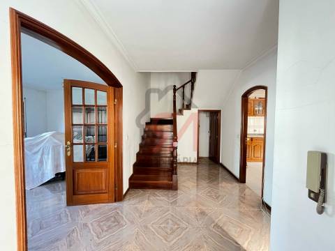 Moradia Geminada T4 Venda em Valongo,Valongo