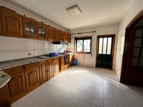 Moradia Geminada T4 Venda em Valongo,Valongo