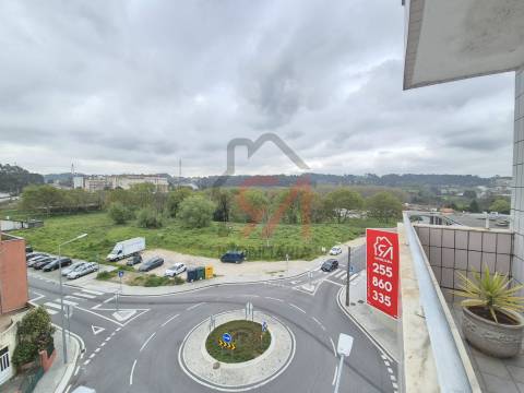 Apartamento T3 Venda em Paços de Ferreira,Paços de Ferreira