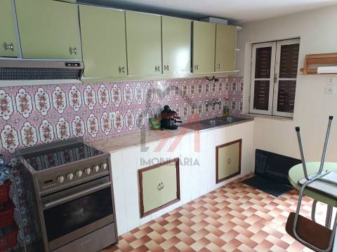 Moradia Isolada T4 Venda em Carvalhosa,Paços de Ferreira