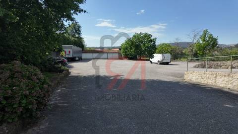 Armazém  Venda em Carvalhosa,Paços de Ferreira