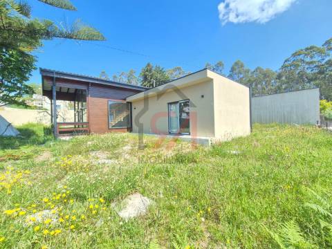 Moradia Isolada T3 Venda em Seroa,Paços de Ferreira