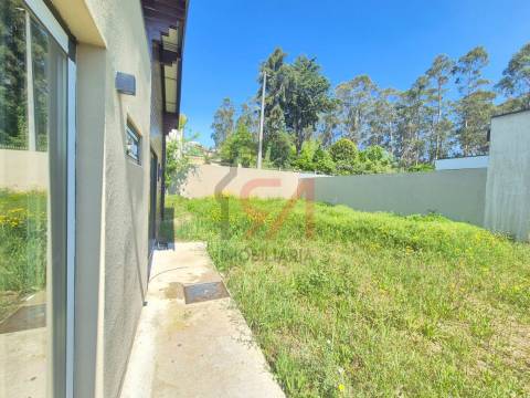 Moradia Isolada T3 Venda em Seroa,Paços de Ferreira