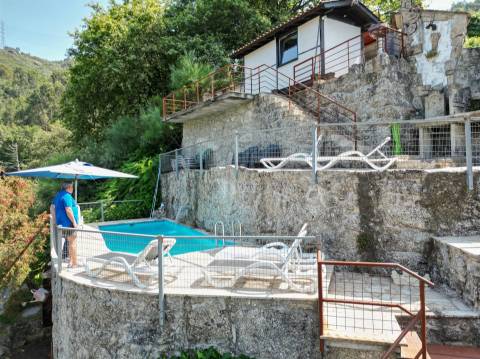 Moradia  Venda em Parada do Bouro,Vieira do Minho