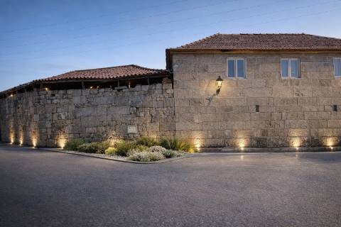 Moradia para Restaurar  Venda em Carvalhosa,Paços de Ferreira