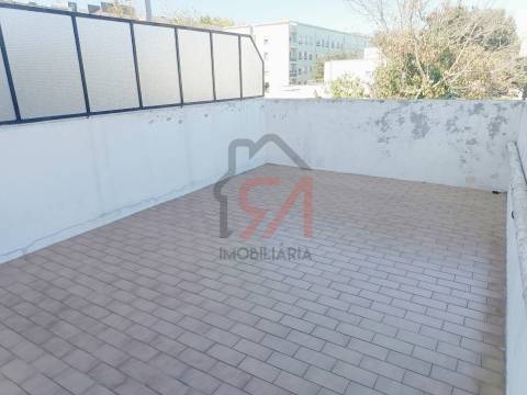 Apartamento T2 Venda em Moreira,Maia