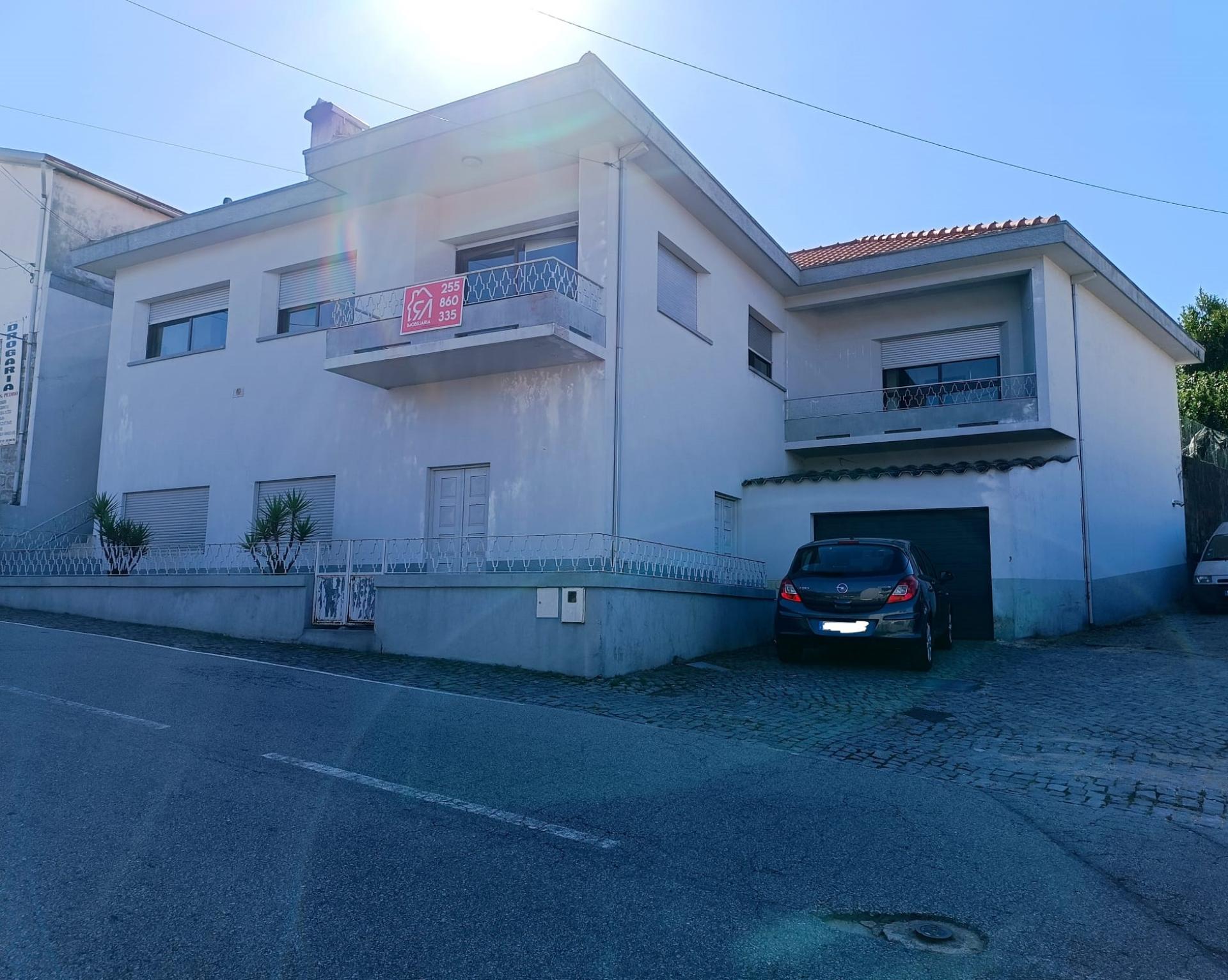 Moradia T4 Venda em Frazão Arreigada,Paços de Ferreira