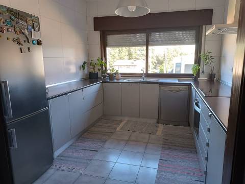 Moradia T4 Venda em Frazão Arreigada,Paços de Ferreira