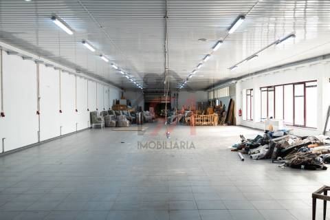 Fábrica/Indústria  Venda em Figueiró,Paços de Ferreira