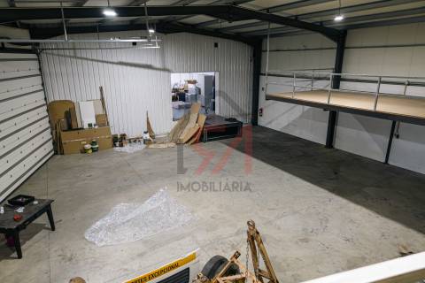Fábrica/Indústria  Venda em Figueiró,Paços de Ferreira