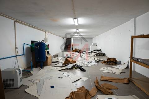 Fábrica/Indústria  Venda em Figueiró,Paços de Ferreira