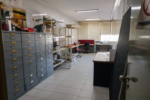 Armazém  Venda em Freamunde,Paços de Ferreira