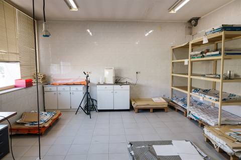 Armazém  Venda em Freamunde,Paços de Ferreira