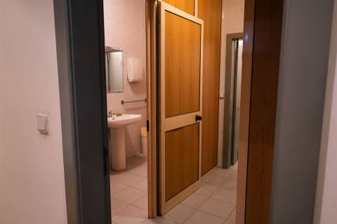 Armazém  Venda em Freamunde,Paços de Ferreira