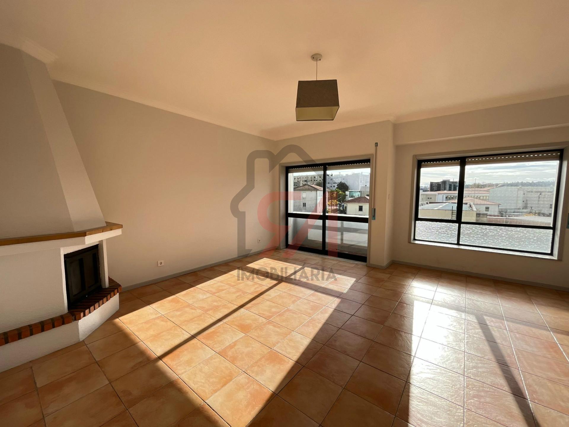 Apartamento T2 Venda em Paços de Ferreira,Paços de Ferreira