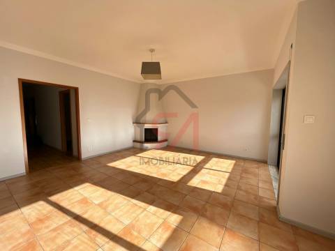 Apartamento T2 Venda em Paços de Ferreira,Paços de Ferreira