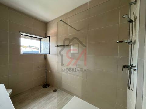 Apartamento T2 Venda em Paços de Ferreira,Paços de Ferreira