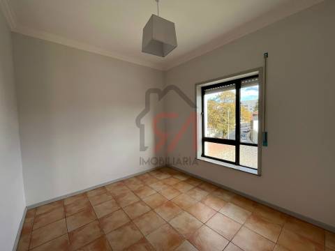 Apartamento T2 Venda em Paços de Ferreira,Paços de Ferreira