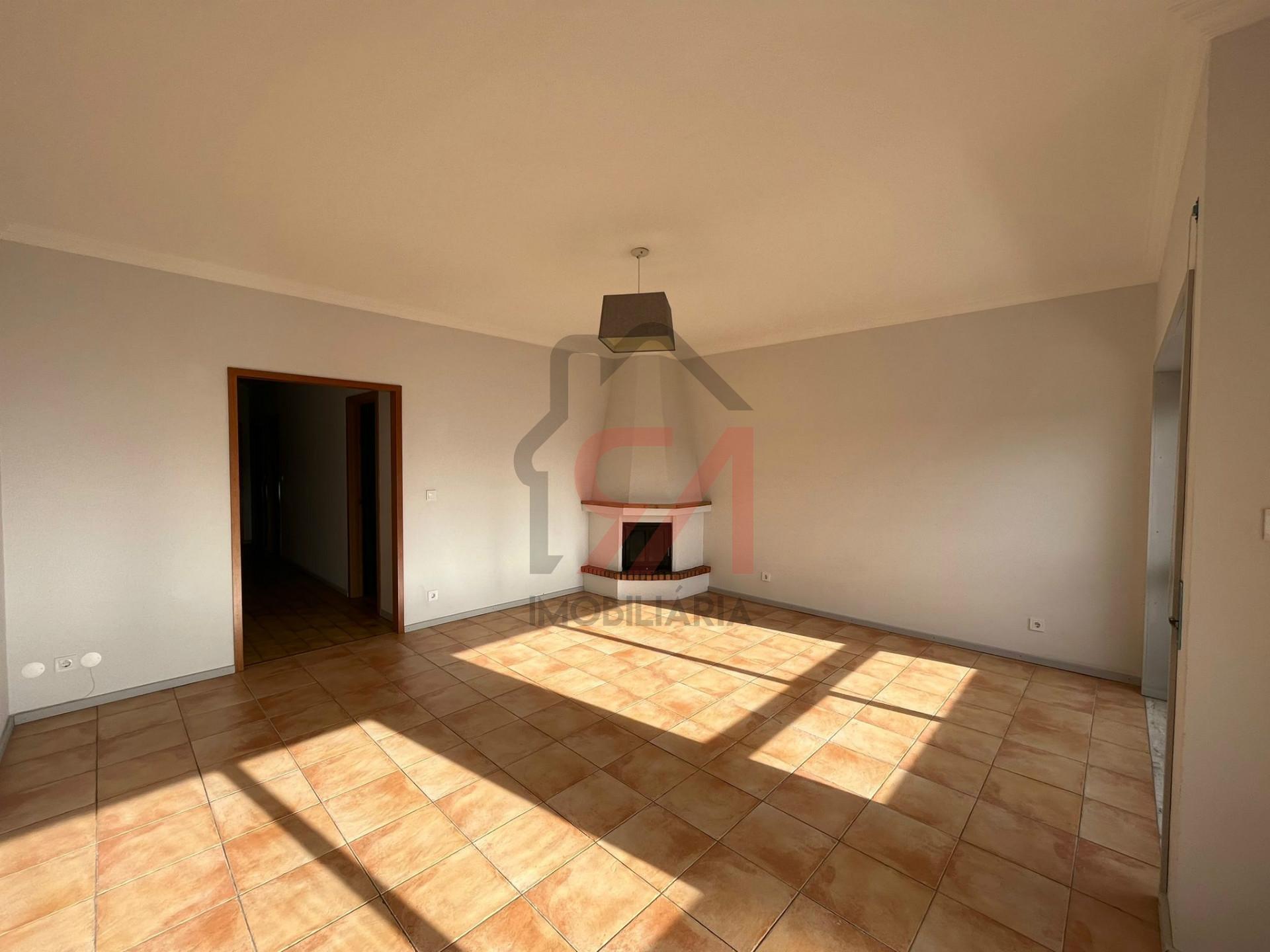 Apartamento T2 Venda em Paços de Ferreira,Paços de Ferreira