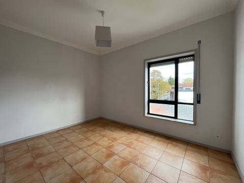 Apartamento T2 Venda em Paços de Ferreira,Paços de Ferreira