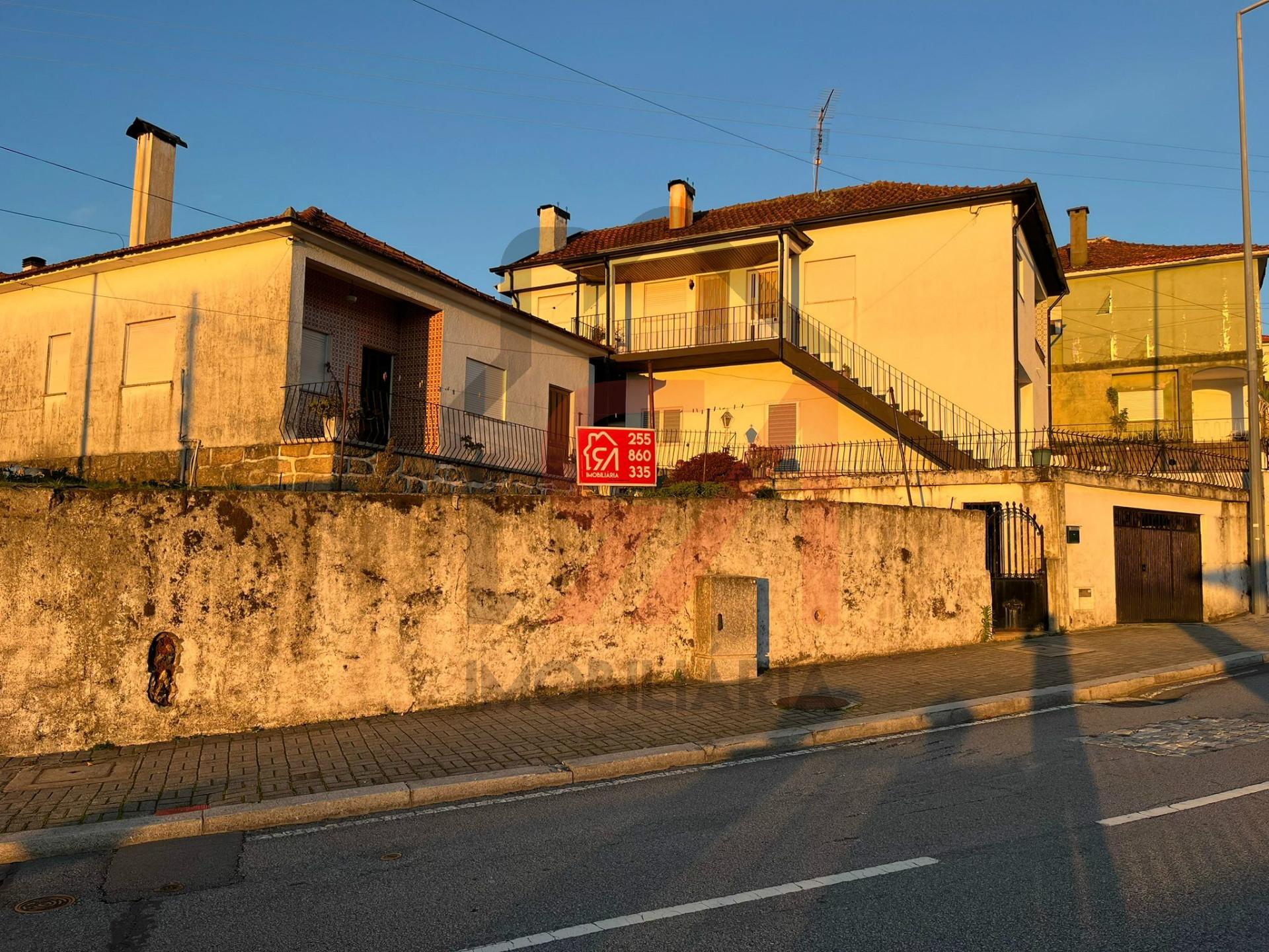 Moradia T3 Venda em Paços de Ferreira,Paços de Ferreira