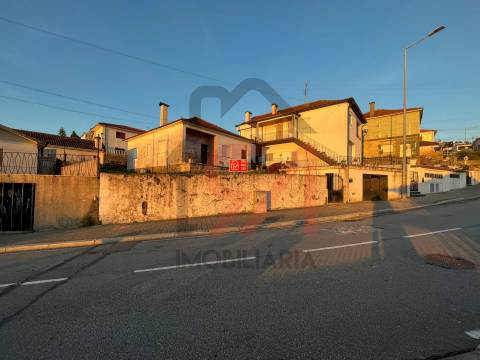 Moradia T3 Venda em Paços de Ferreira,Paços de Ferreira