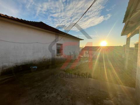 Moradia T3 Venda em Paços de Ferreira,Paços de Ferreira