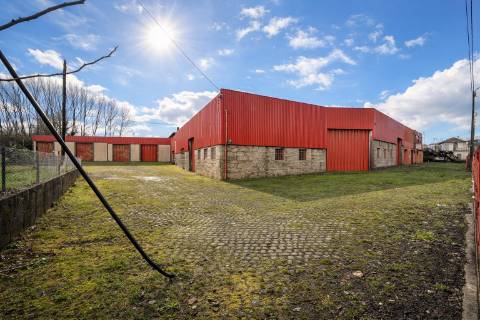 Fábrica/Indústria  Venda em Seroa,Paços de Ferreira