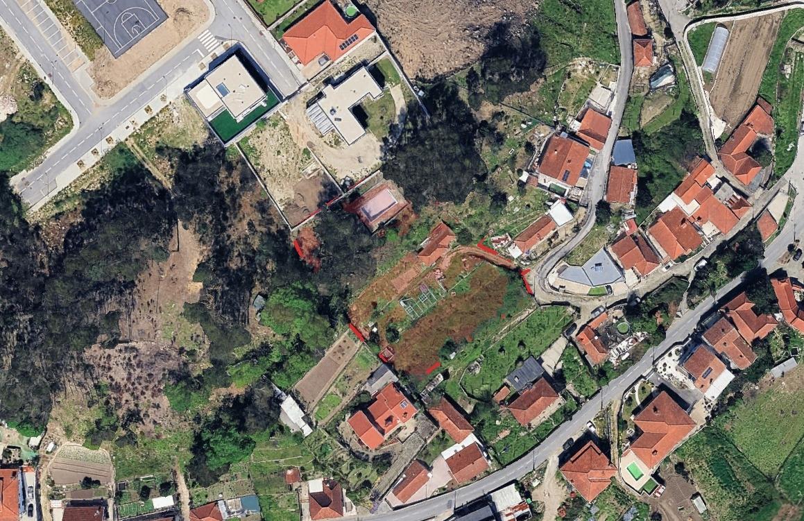 Moradia para Restaurar T2 Venda em Eiriz,Paços de Ferreira