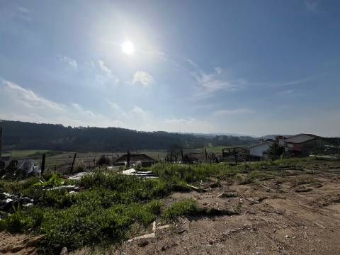 Moradia para Restaurar T2 Venda em Eiriz,Paços de Ferreira