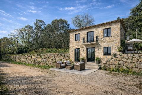 Moradia para Restaurar T2 Venda em Eiriz,Paços de Ferreira