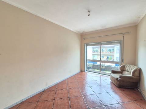 Apartamento T2 Venda em Paços de Ferreira,Paços de Ferreira