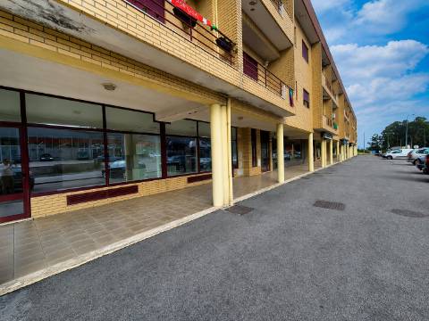 Loja  Venda em Sobrosa,Paredes