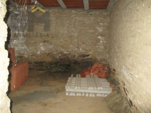 Moradia T2 Venda em Rosmaninhal,Idanha-a-Nova