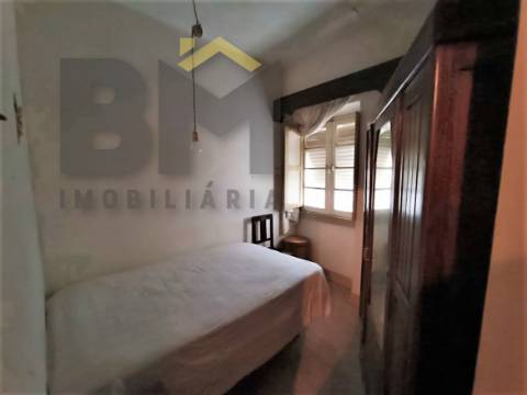 Moradia T6 Venda em Escalos de Cima e Lousa,Castelo Branco