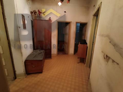 Moradia T6 Venda em Escalos de Cima e Lousa,Castelo Branco