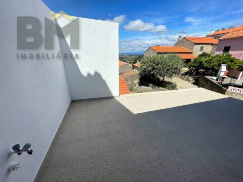 Moradia T2 Venda em Monsanto e Idanha-a-Velha,Idanha-a-Nova