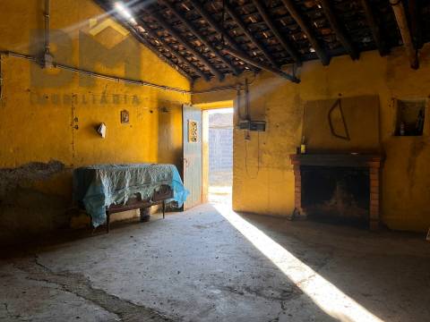 Quinta  Venda em Escalos de Baixo e Mata,Castelo Branco