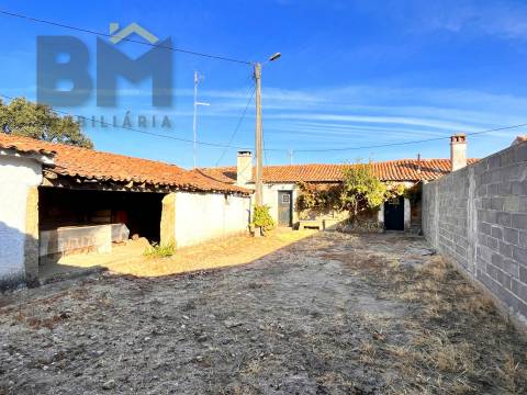 Quinta  Venda em Escalos de Baixo e Mata,Castelo Branco