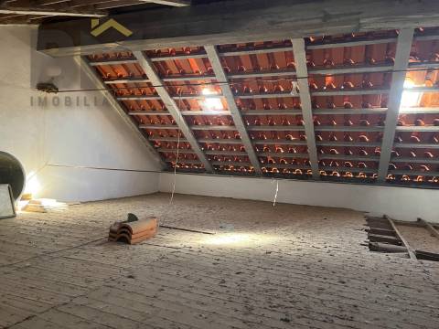 Quinta T3 Venda em Santo André das Tojeiras,Castelo Branco