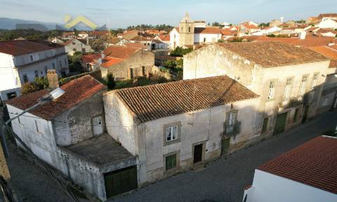 Moradia T5 Venda em Póvoa de Rio de Moinhos e Cafede,Castelo Branco