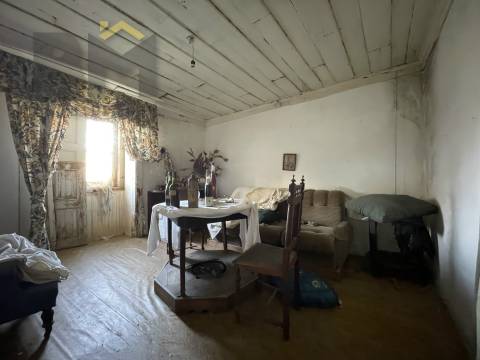 Moradia T5 Venda em Póvoa de Rio de Moinhos e Cafede,Castelo Branco