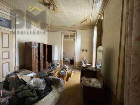 Moradia T5 Venda em Póvoa de Rio de Moinhos e Cafede,Castelo Branco